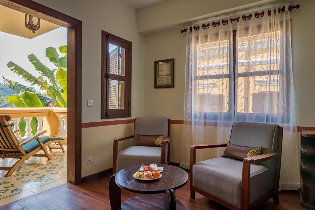 Le Relais De Chhlong Hotel Kratié Exterior foto