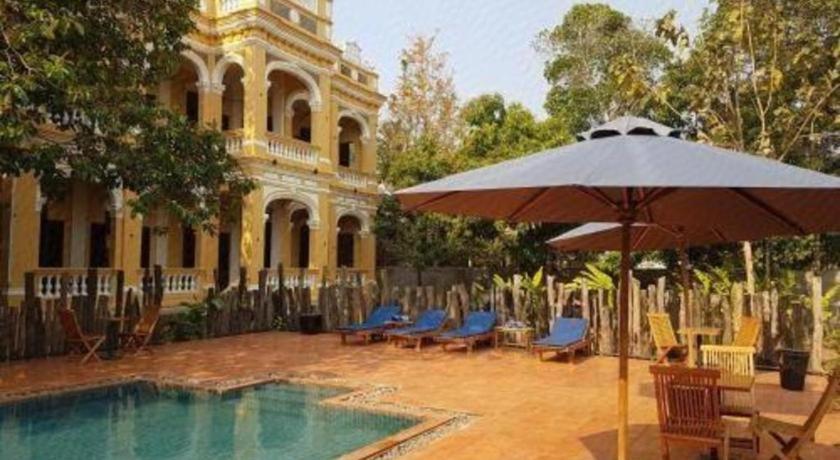 Le Relais De Chhlong Hotel Kratié Exterior foto